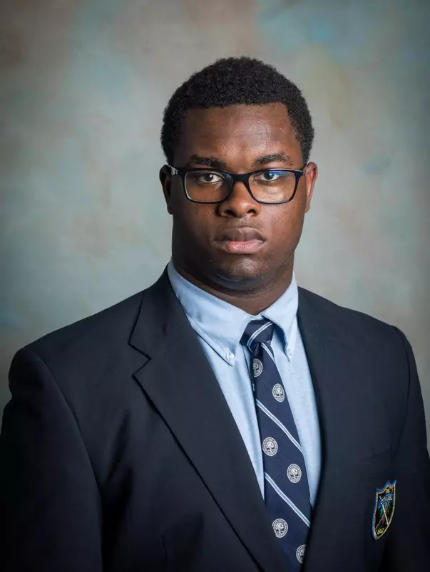 Gallman_A_18FB_headshot