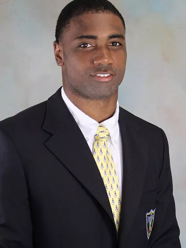 BARRETT_Cliff_18FB_headshots