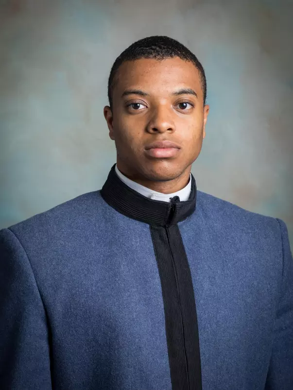 Haydel_D_18FB_headshots