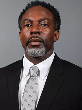 Maurice Drayton 23