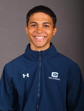 Noah Casa Headshot