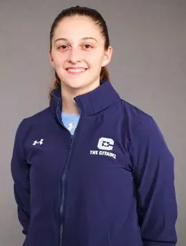 Rachel Reininger Headshot