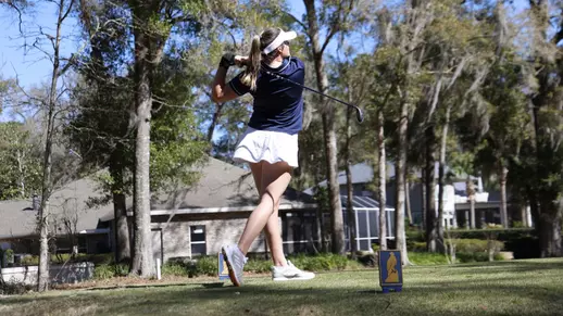 WGOLF_LBarnett