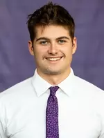 Headshot of University of St. Thomas Men’s Hockey team member Ian Mageau, taken on November 5, 2020 in St. Paul.