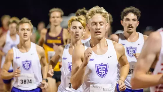 St. Thomas Men's Cross Country opened its 2026 season Friday, Sept. 4, 2026 at the Dragon Twilight in Moorhead, Minn.