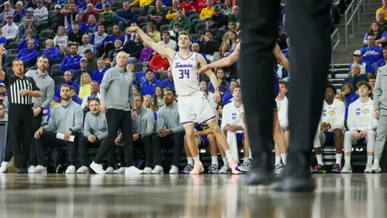 Oosterbaan selected to first career Summit Academic All-League Team Image