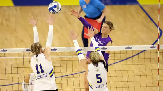 BROOKINGS, SD - November 25: 2025 Summit League Volleyball Championship at First Bank & Trust Arena on November 25, 2025 in Brookings, South Dakota. (Photo by Dave Eggen/Inertia)