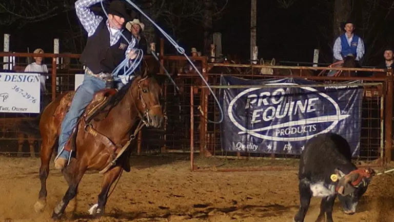 Trojans Look to Finish Strong in Arkansas