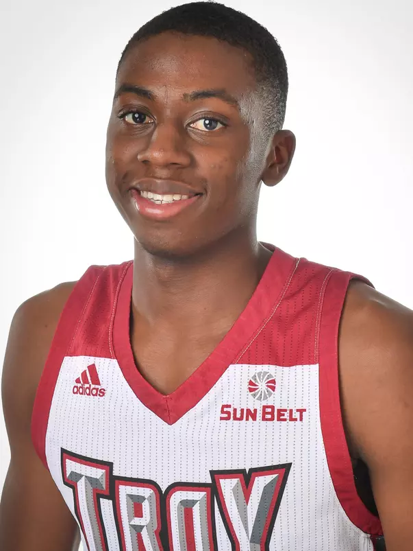 KJ Simon Headshot 18