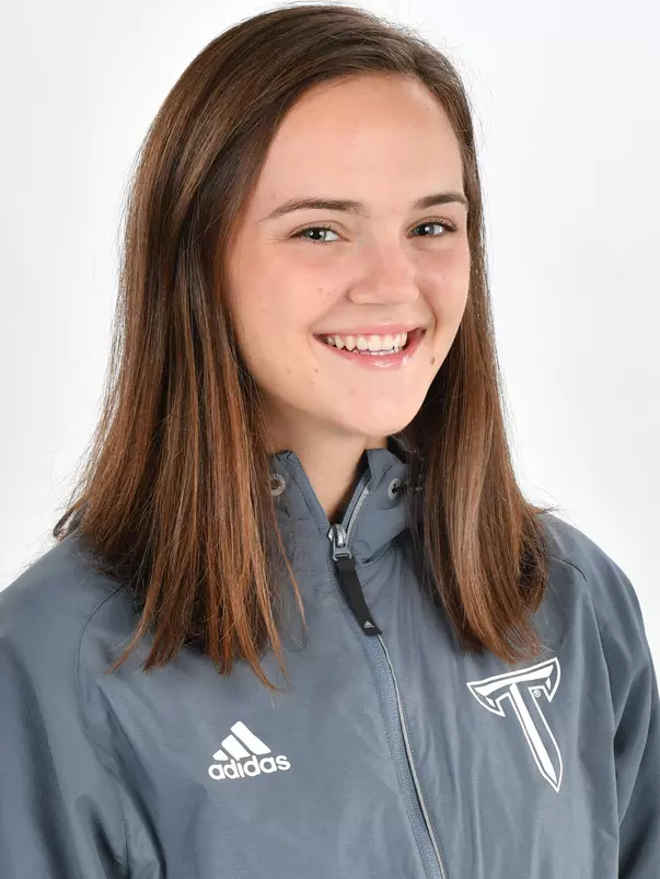 Caroline Franklin Headshot 18