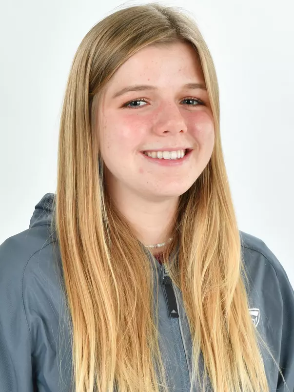 Macki Walsh Headshot 18