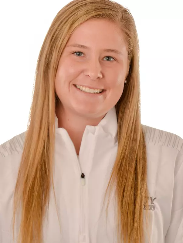Bailey Taylor_SB_Headshot18-19