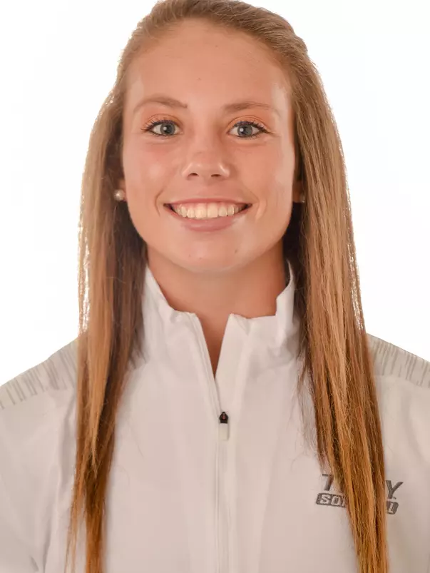 Kelly Horne_SB_Headshot18-19