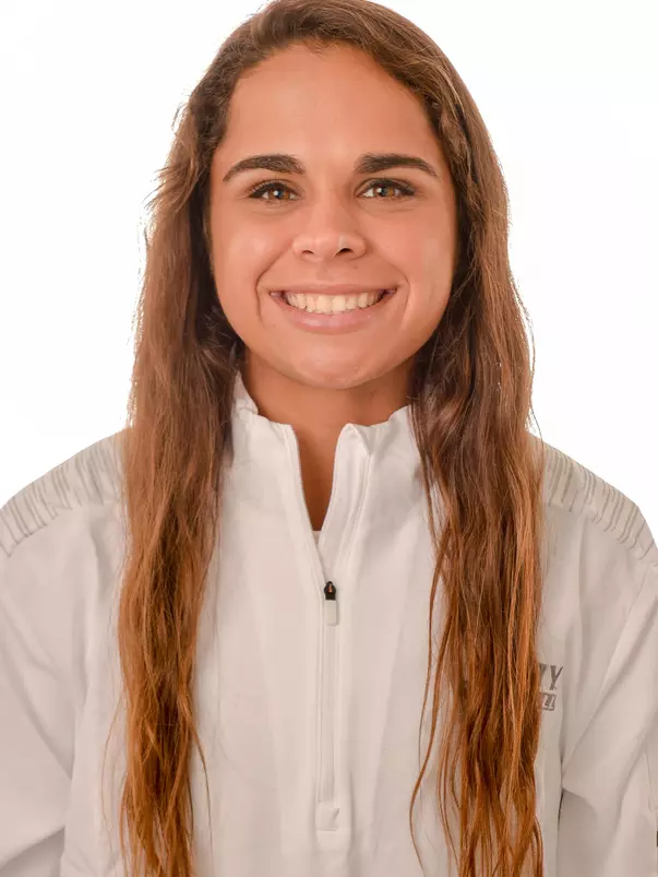 Madeline Porter_SB_Headshot18-19