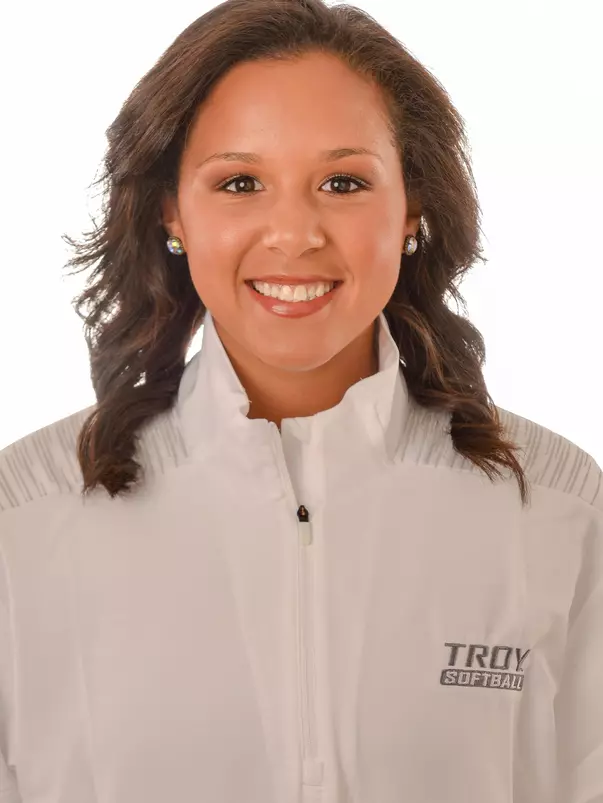 Talia Truitt_SB_Headshot18-19