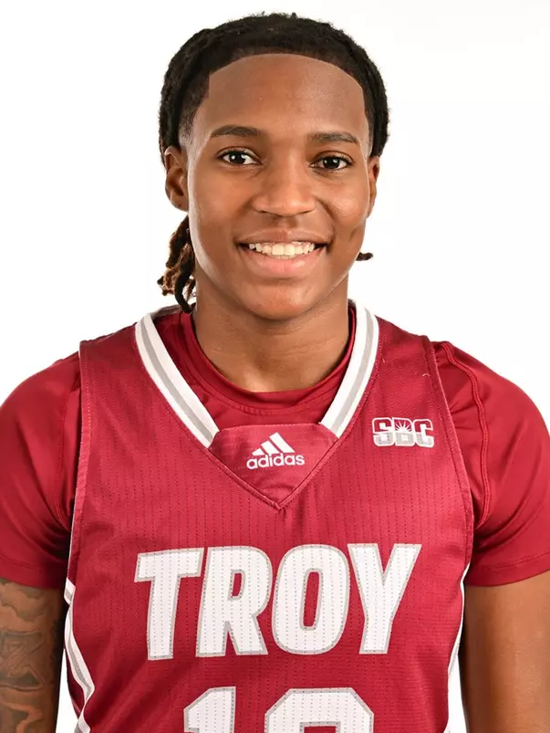 Nia Daniel 2023-24 Retake Headshot