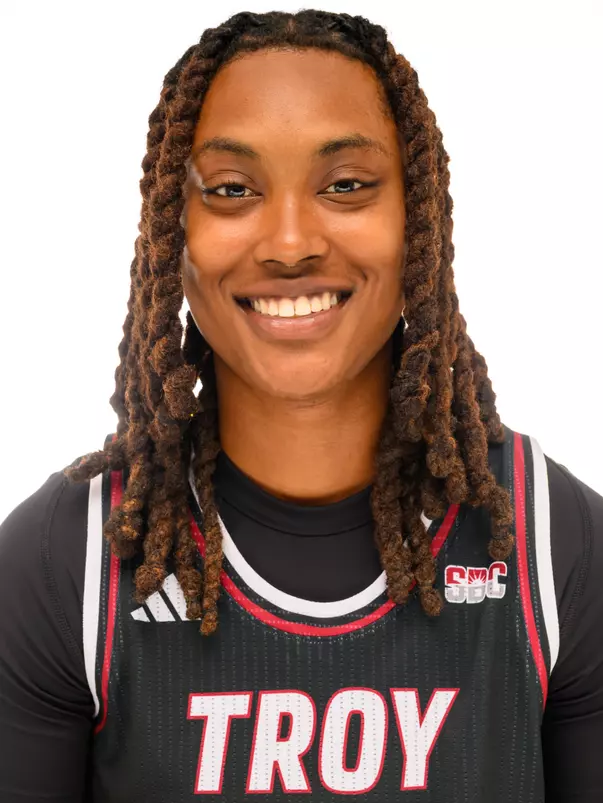 Aniya Finger Headshot 2026