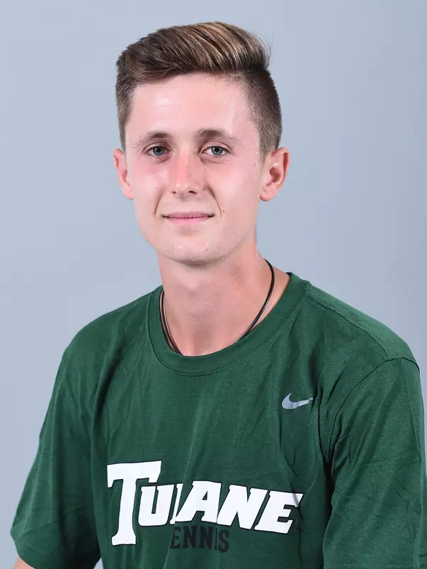 Luis Erlenbusch headshot 2017