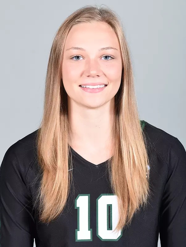 Erika Hansel headshot