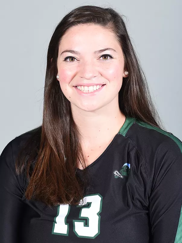 Jenna Ibieta headshot