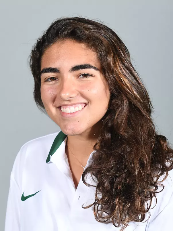 Isabelle Bentz Headshot