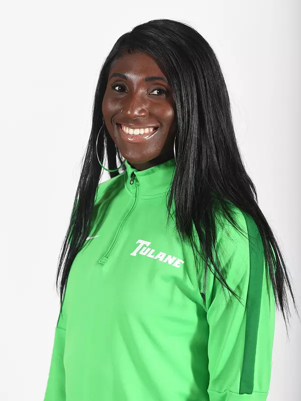 Maya Harewood headshot