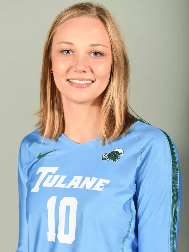 Erika Hansel Headshot