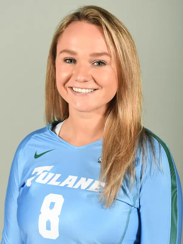 Nicole Levine Headshot