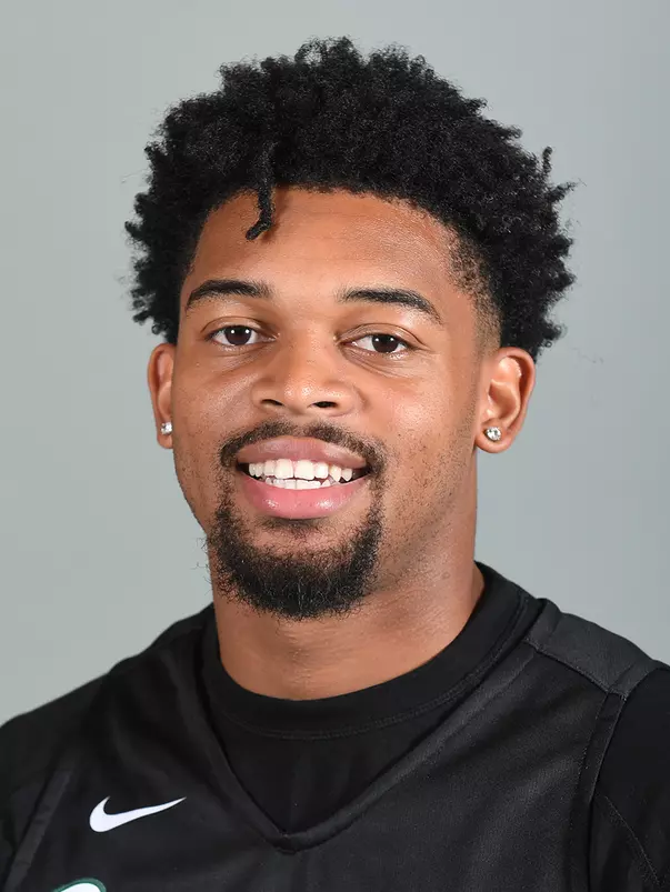 Christion Thompson headshot 2019-2