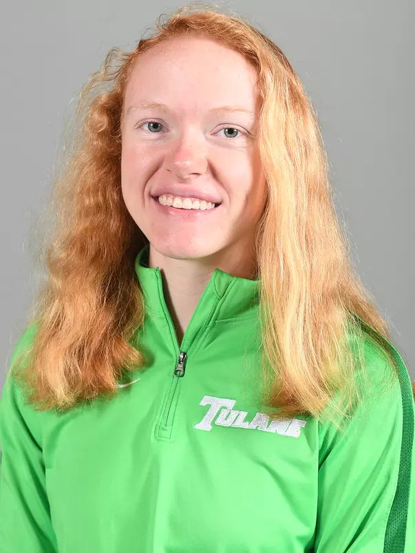 Nicole Phaneuf Headshot