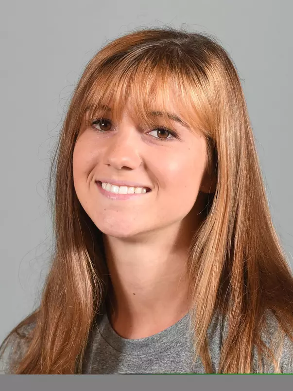 Grace Siwicki Headshot2