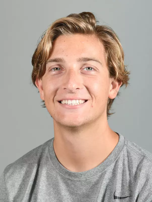 Asher Zittrer Headshot