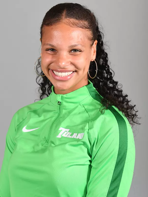 Brandi Hughes Headshot