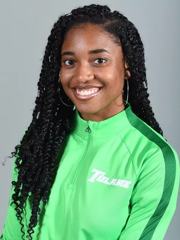 Kyah Loyd Headshot