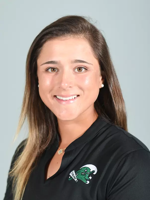 Gabrielle Correia head shot