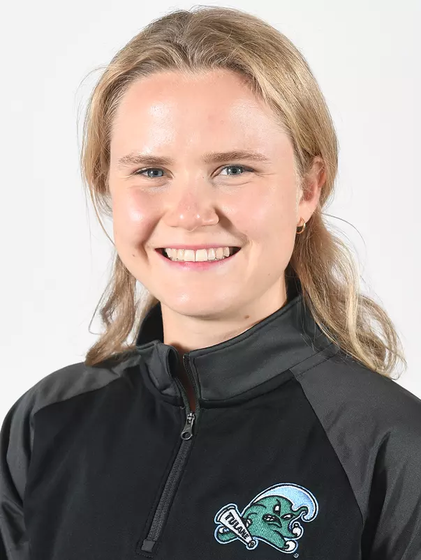 pauline helm headshot 2020