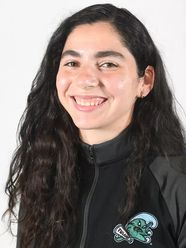 louise jones headshot 2020