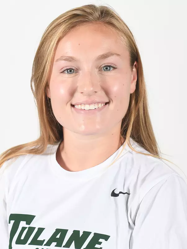 Kate Lenhard Headshot