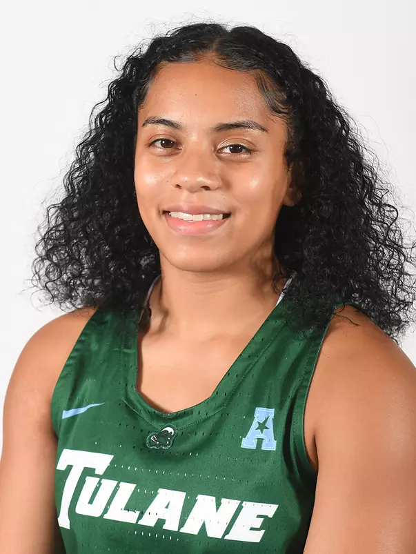 Salma Bates Headshot
