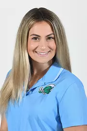 Veronica_Petrinec_Headshot2021