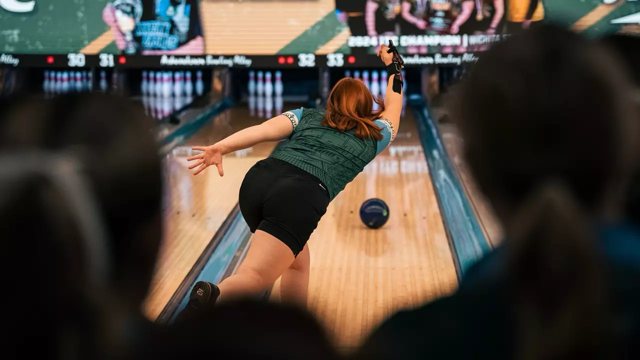 Linnea Holcomb Action USBC ITC 2026
