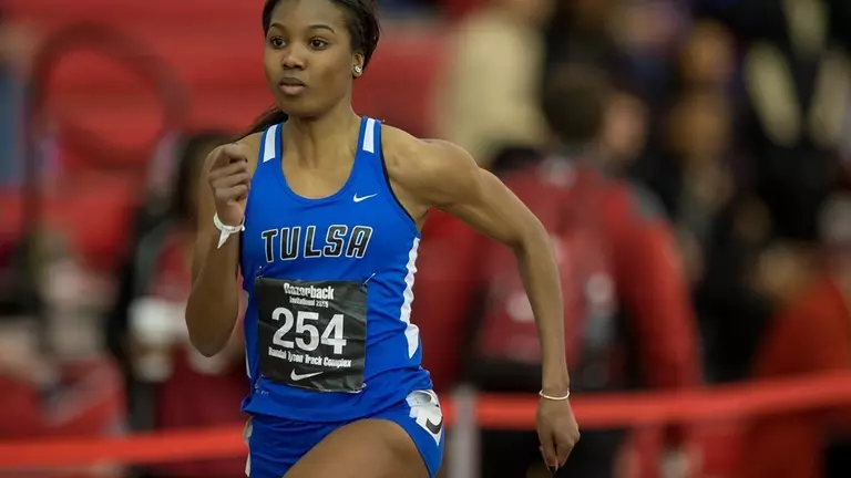 Audrey Jean-Baptiste and Team Canada's 4x400-Meter Team Advances to Finals at IAAF/BTC World Relays Bahamas