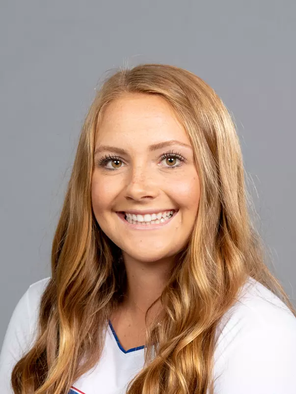 Hubbard_Emily_18-Cropped