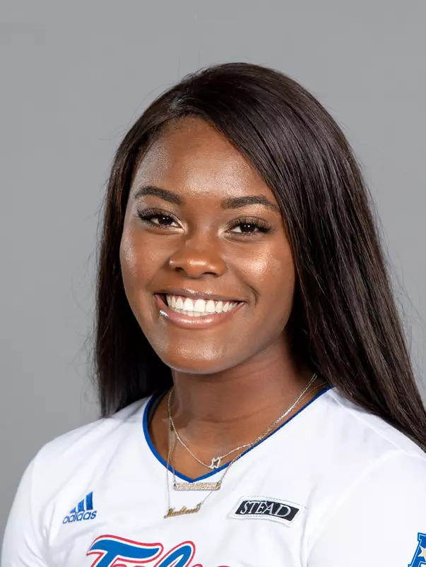 Rhoder_Maddie_18-Cropped