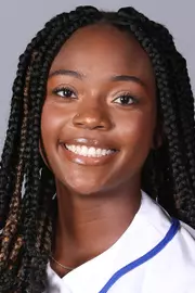 Chenise Delce headshot