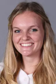 Gracie Garman headshot