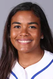 Alexis Perry headshot