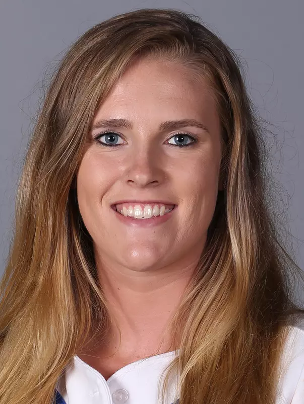 Samantha Pochop headshot