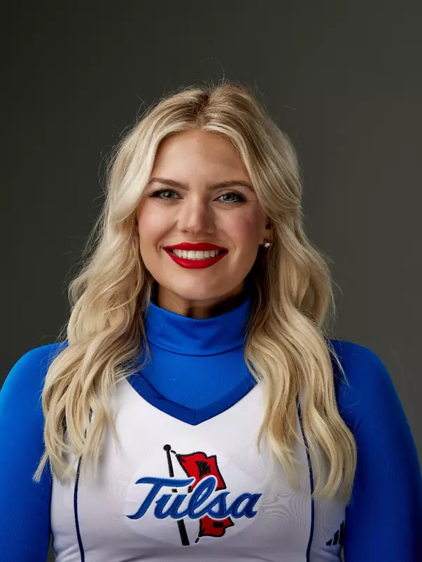 Jenna Williams - Headshot - Spirit Squad