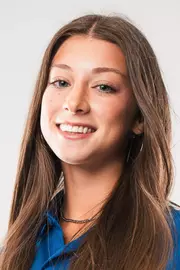 Isabella Famagetti 25